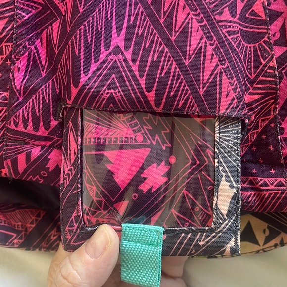 Volcom Fawn insulated snowboarding jacket - size SM - good used condition - Picture 9 of 16